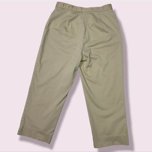 𝅺jones Sport Light Tan Women's Cropped, Capri Pants, Size 4 - Picture 4 of 5
